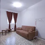 Albergue Maria - Gara De Nord *